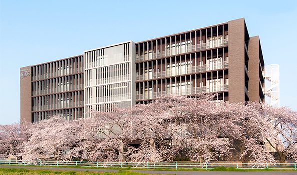 管理栄養士 直営 経験者優遇 大垣駅北車で5分 都市型空間の特別養護老人ホーム